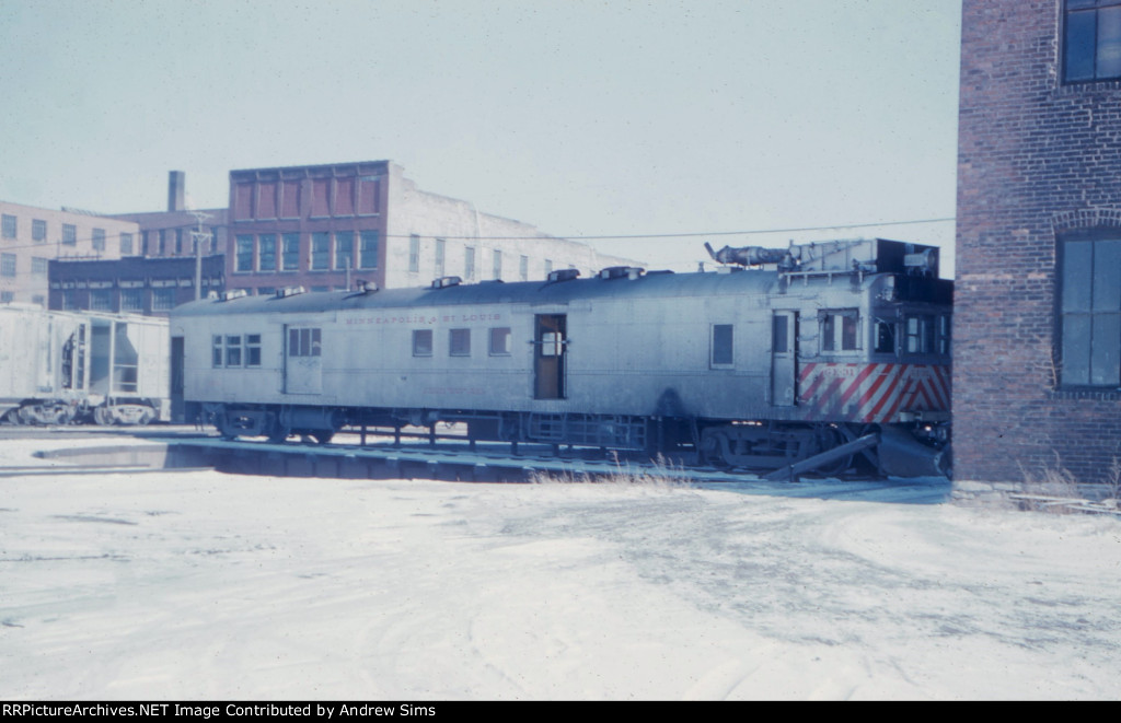 M&StL GE-31 on Turntable